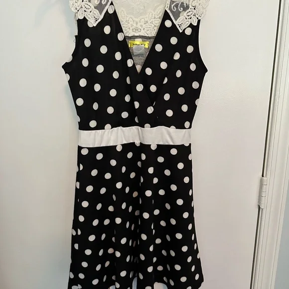 DRESS - Picture 3 of 5